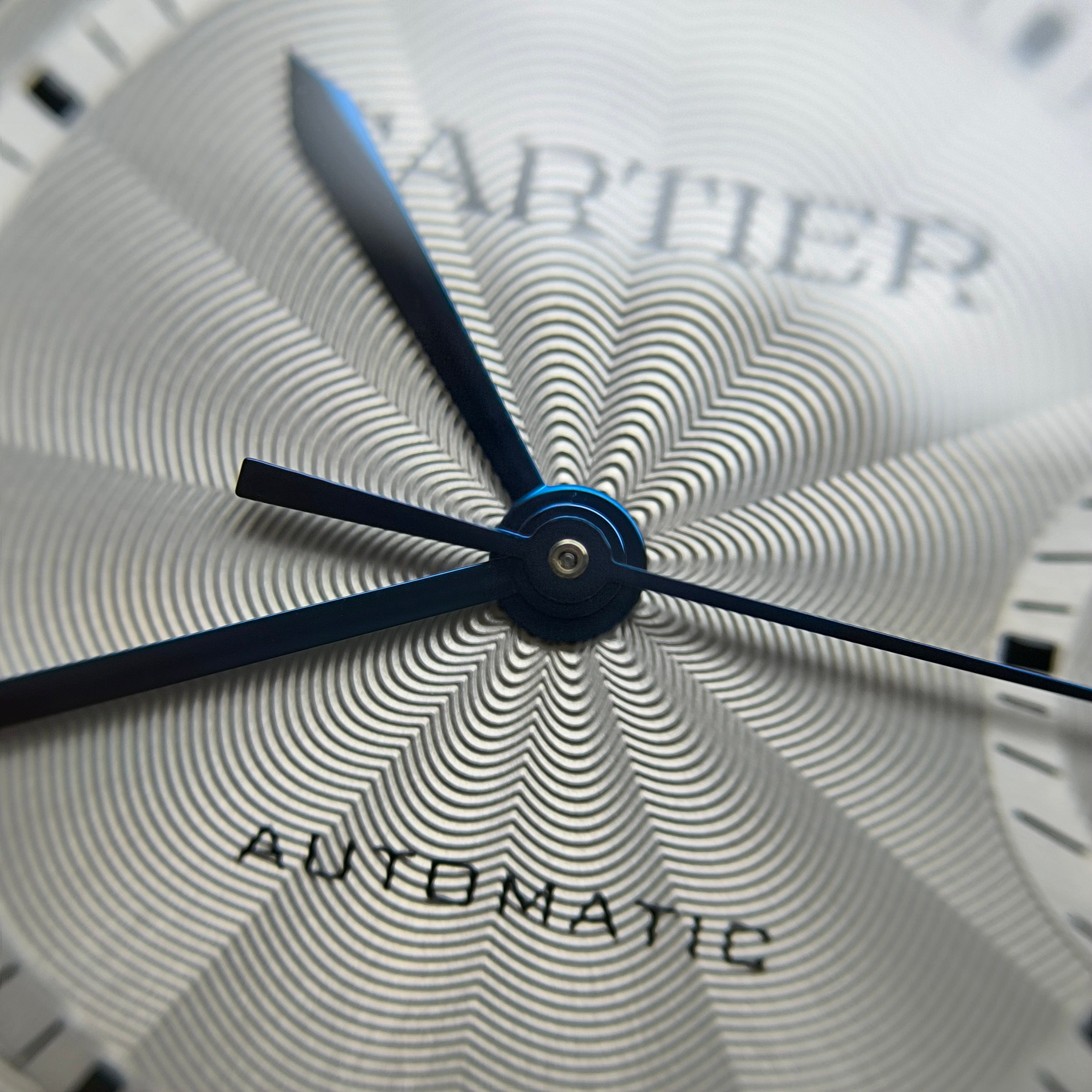 Cartier Ballon Bleu de Cartier Cartier Blue Balloon watch 42mm WSBB0026