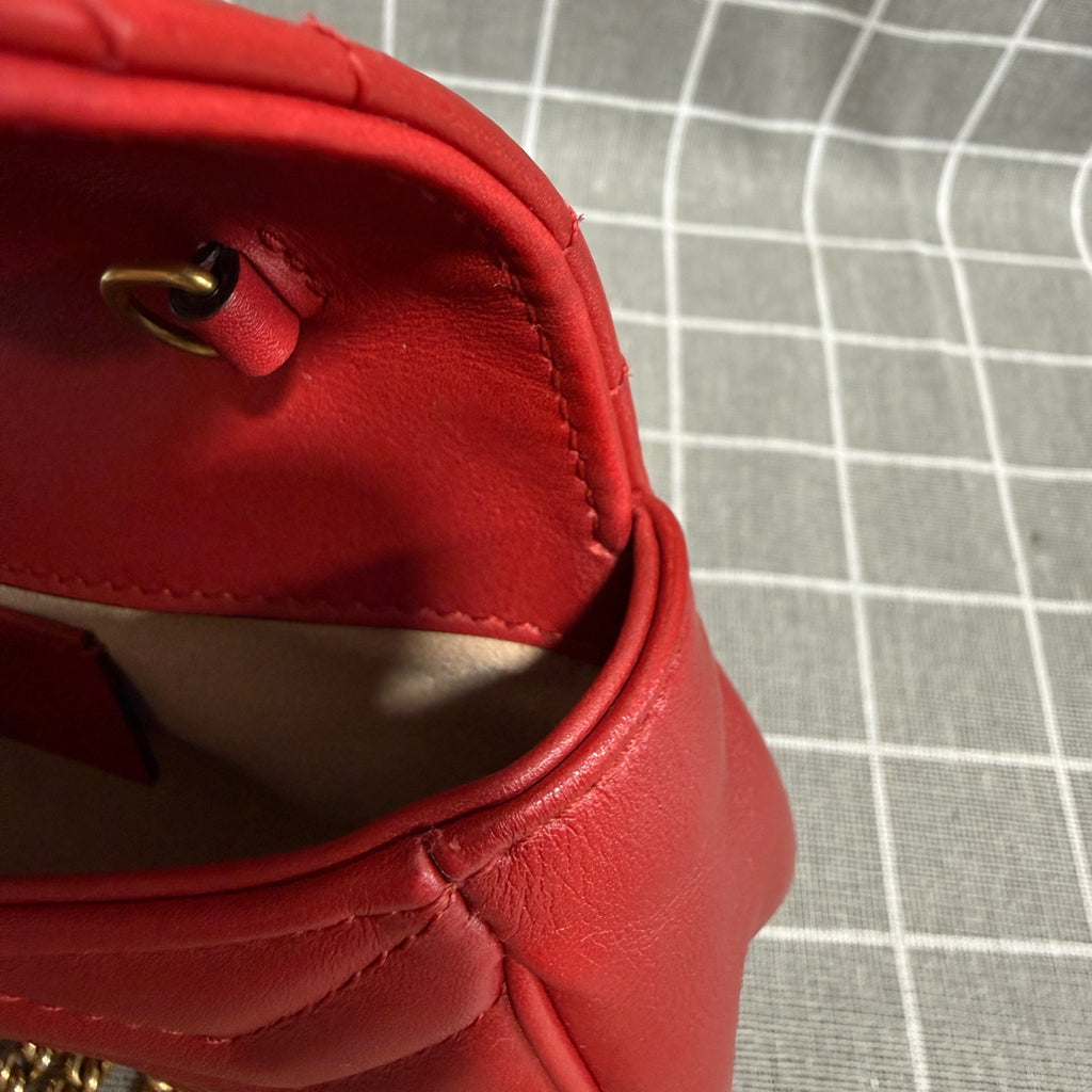 Gucci GG Marmont Collection Red 476433 DTDHT 6832