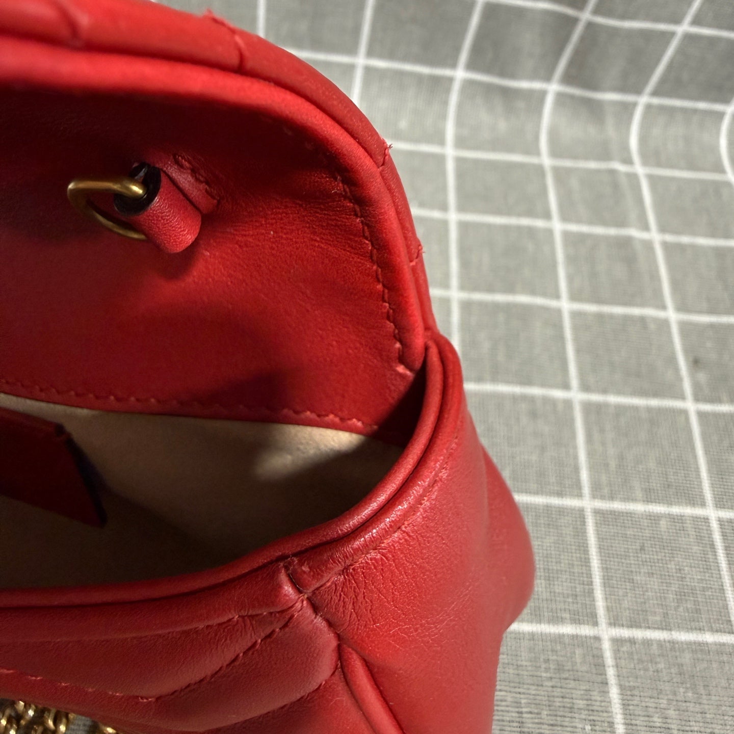 Gucci GG Marmont Collection Red 476433 DTDHT 6832