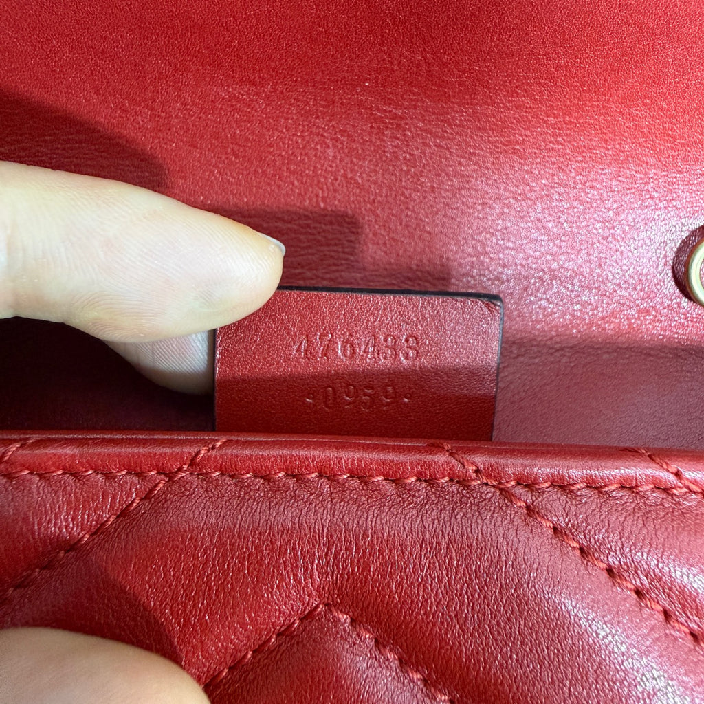 Gucci GG Marmont Collection Red 476433 DTDHT 6832