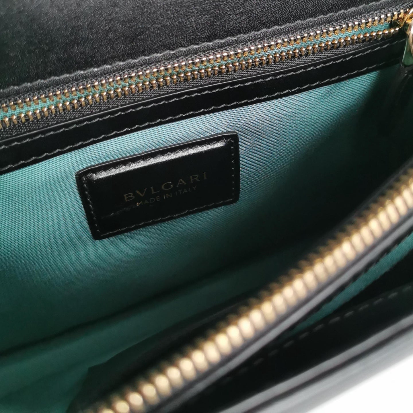 Bvlgari Shoulder Bag 290195