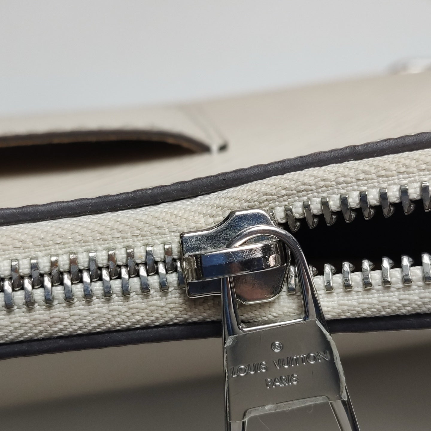 Louis Vuitton Marellini Shoulder Bag M20999