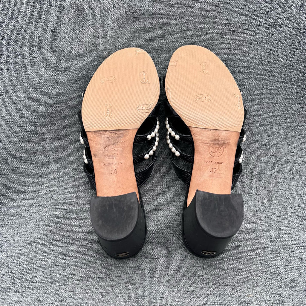 Chanel Black