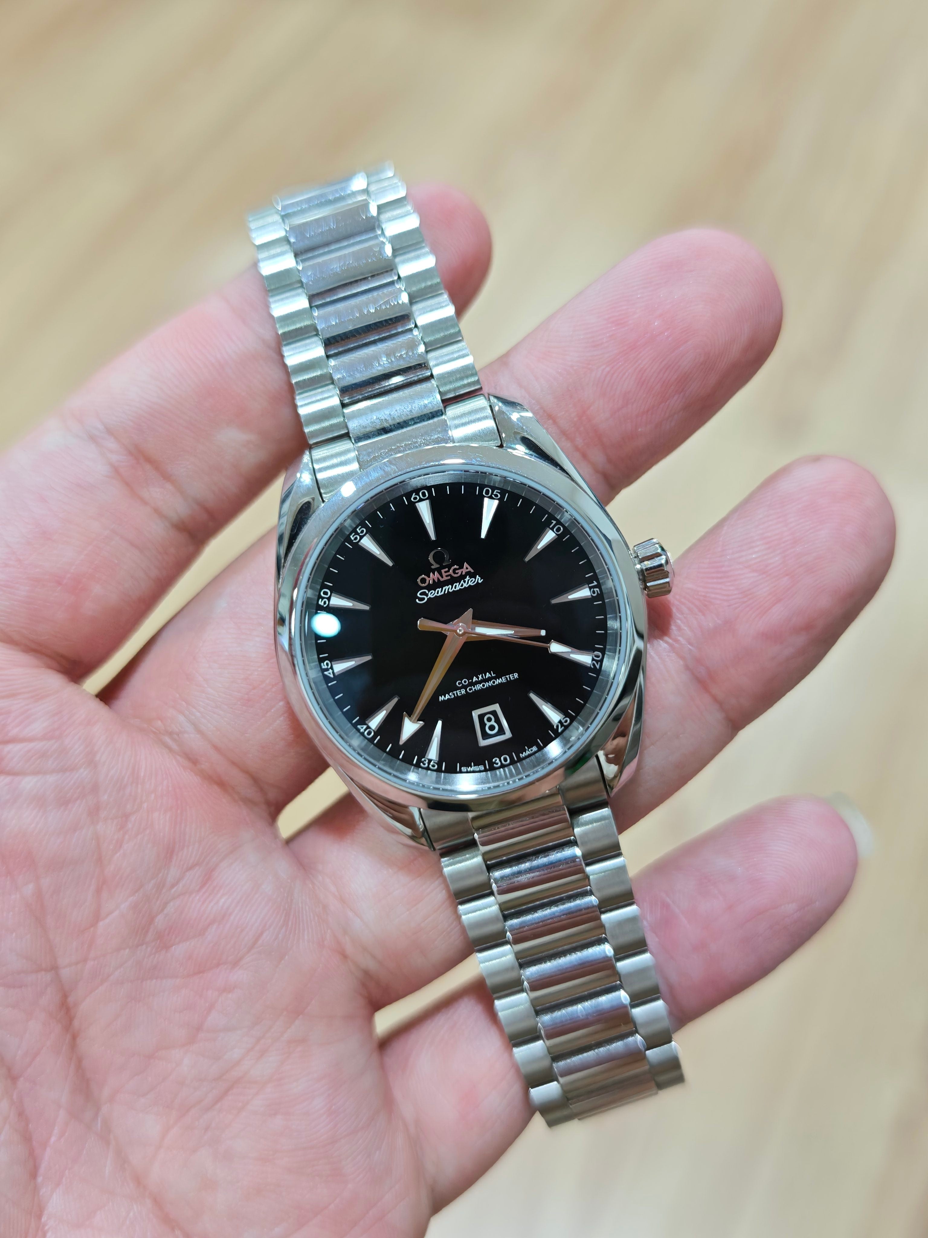 Omega Seahorse Series 38  220.10.38.20.01.004