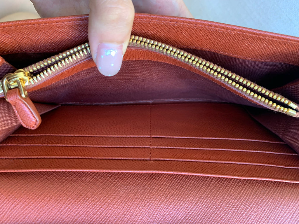 Prada Red