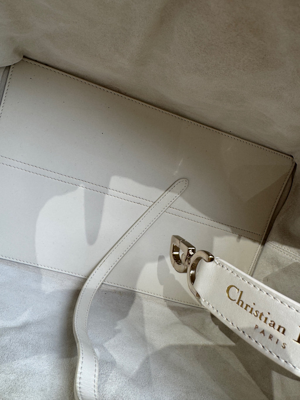 Dior White