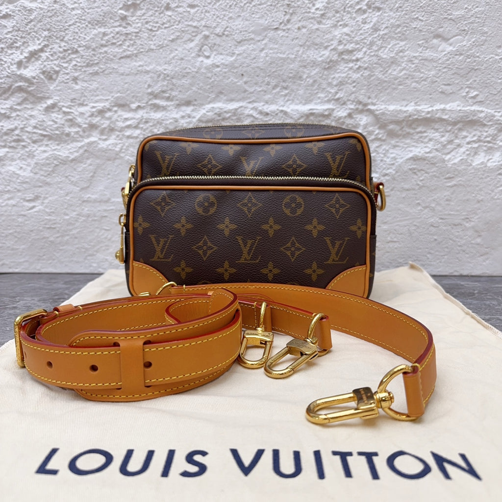 Louis Vuitton Messenger Bag