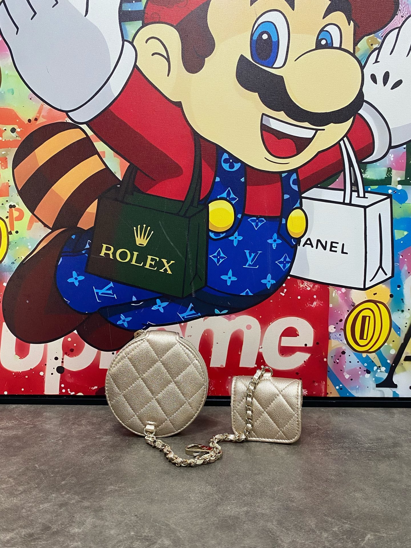 Chanel Metal Gold