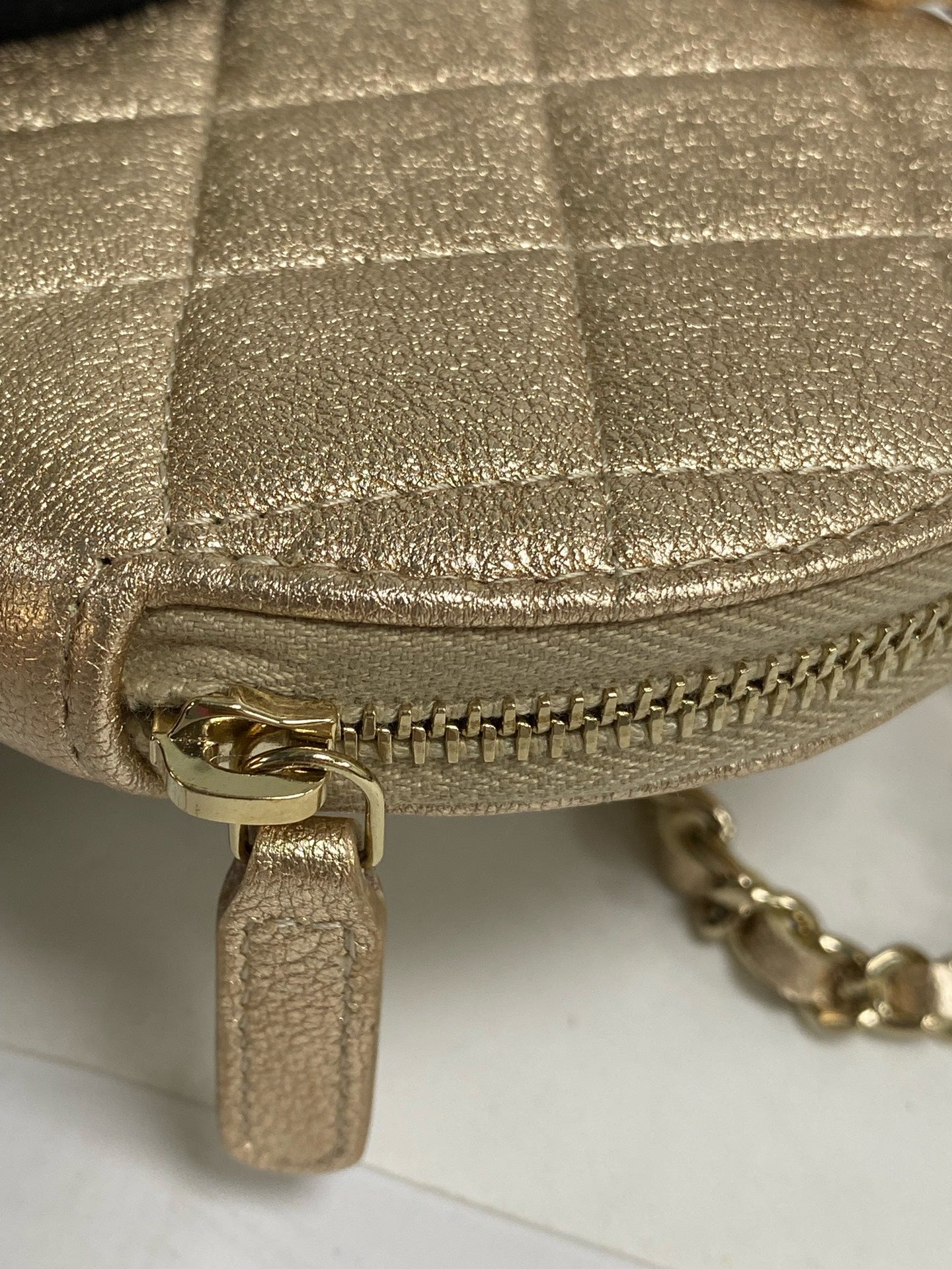 Chanel Metal Gold