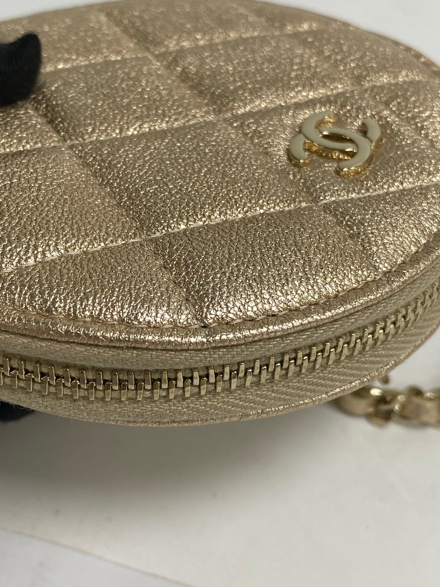 Chanel Metal Gold