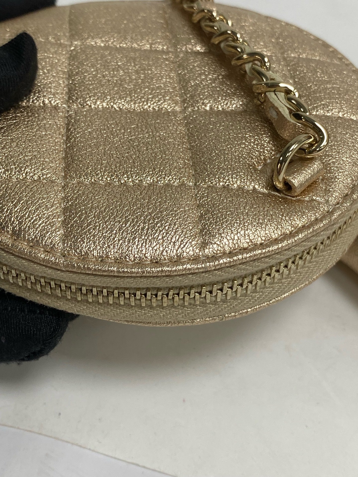 Chanel Metal Gold