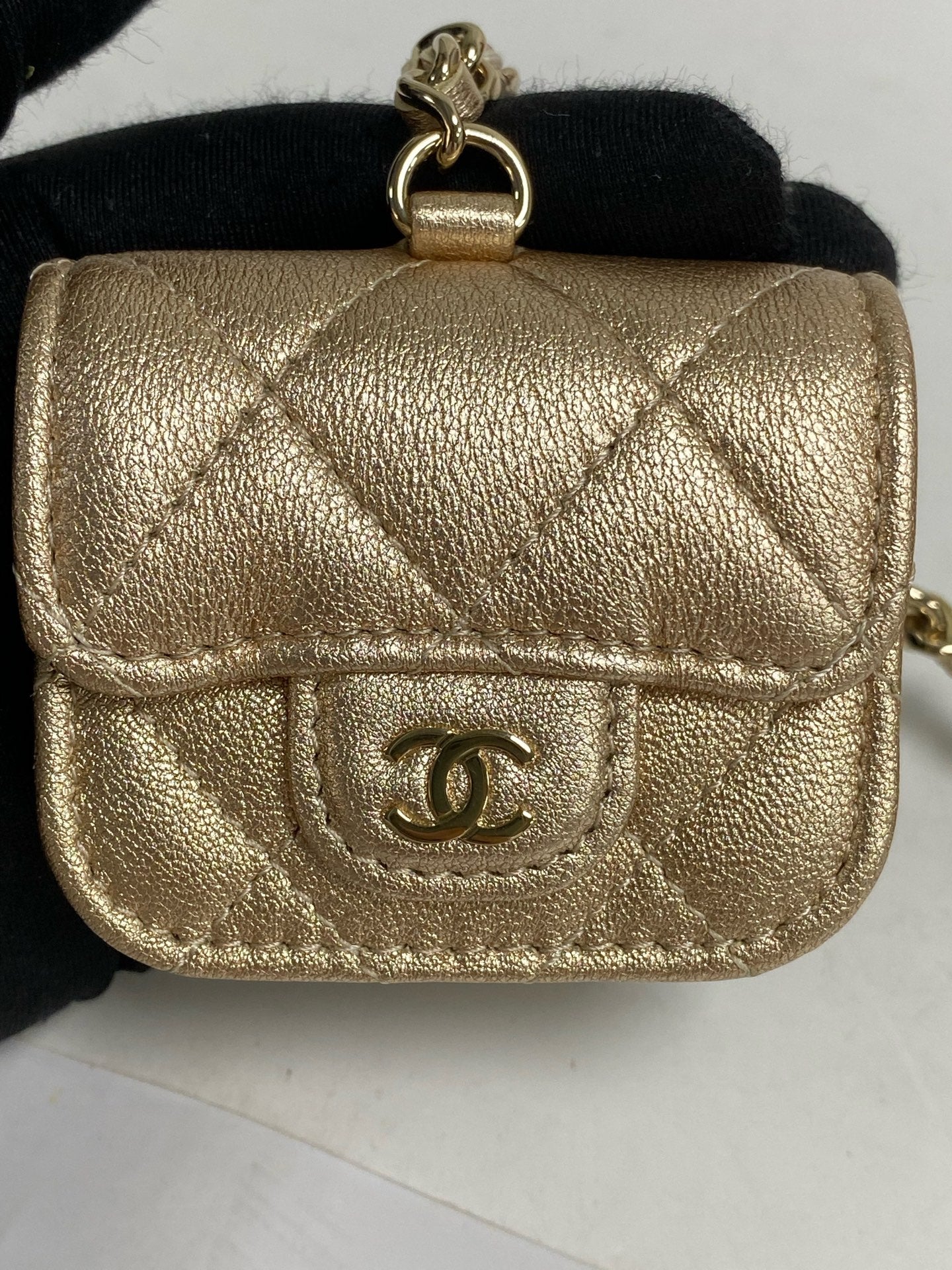 Chanel Metal Gold