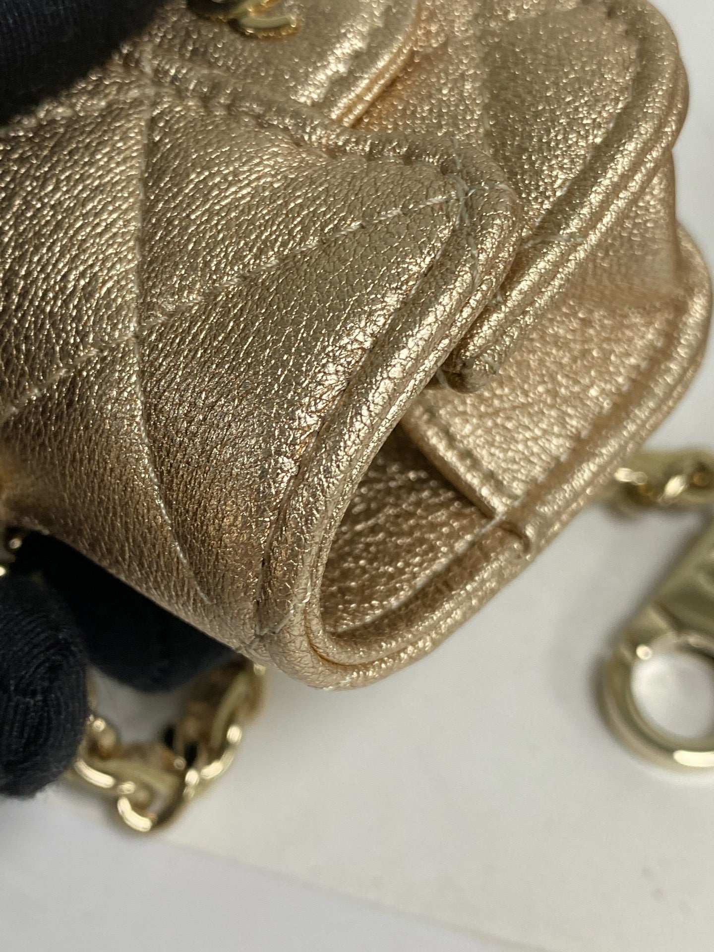 Chanel Metal Gold