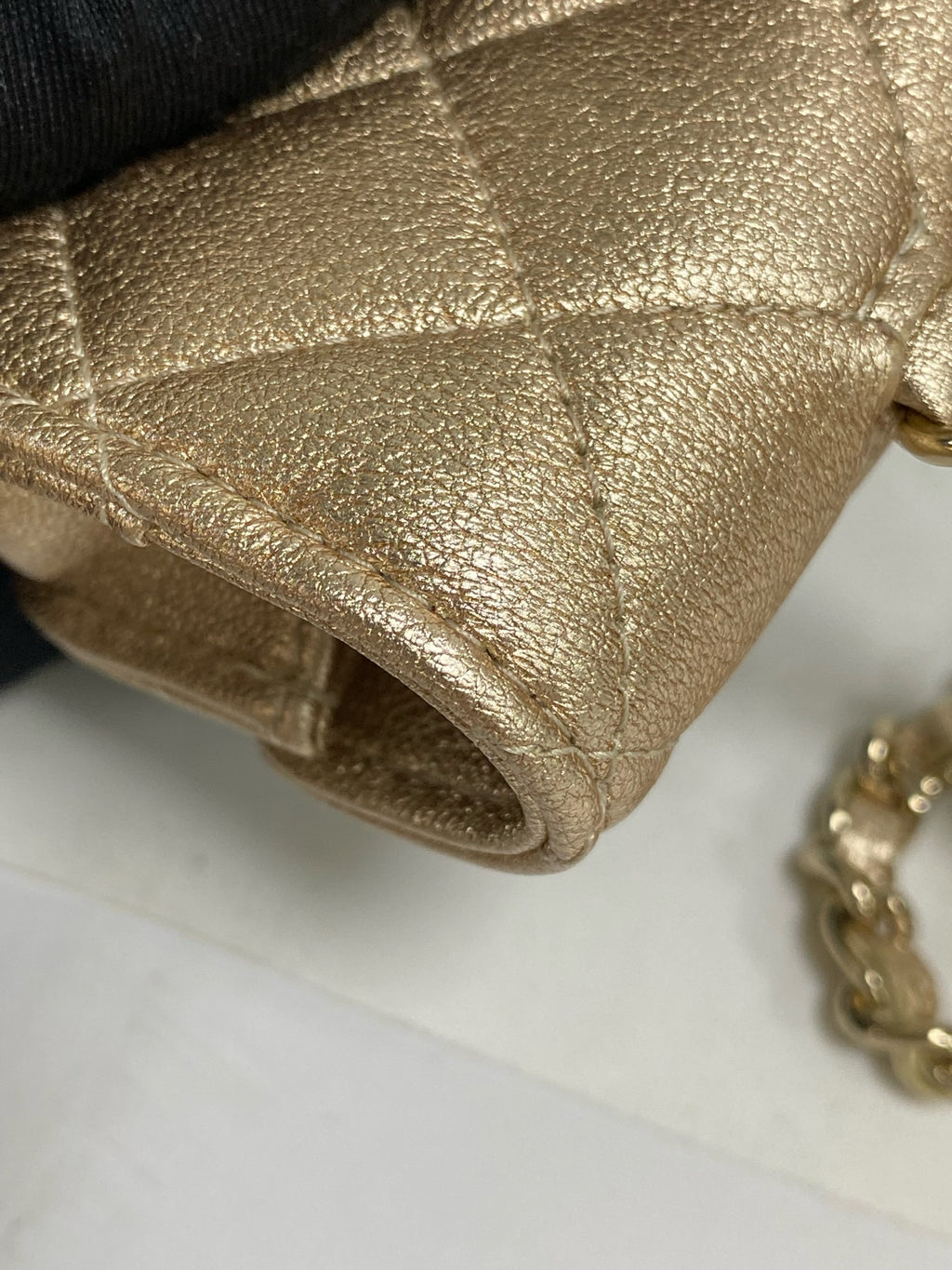 Chanel Metal Gold