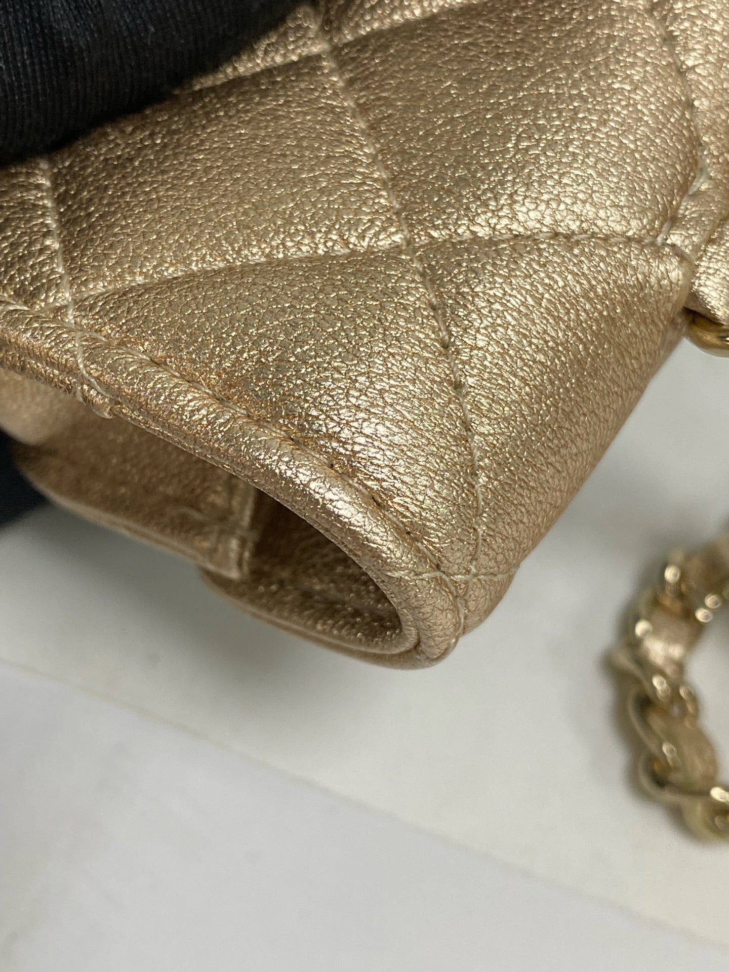 Chanel Metal Gold