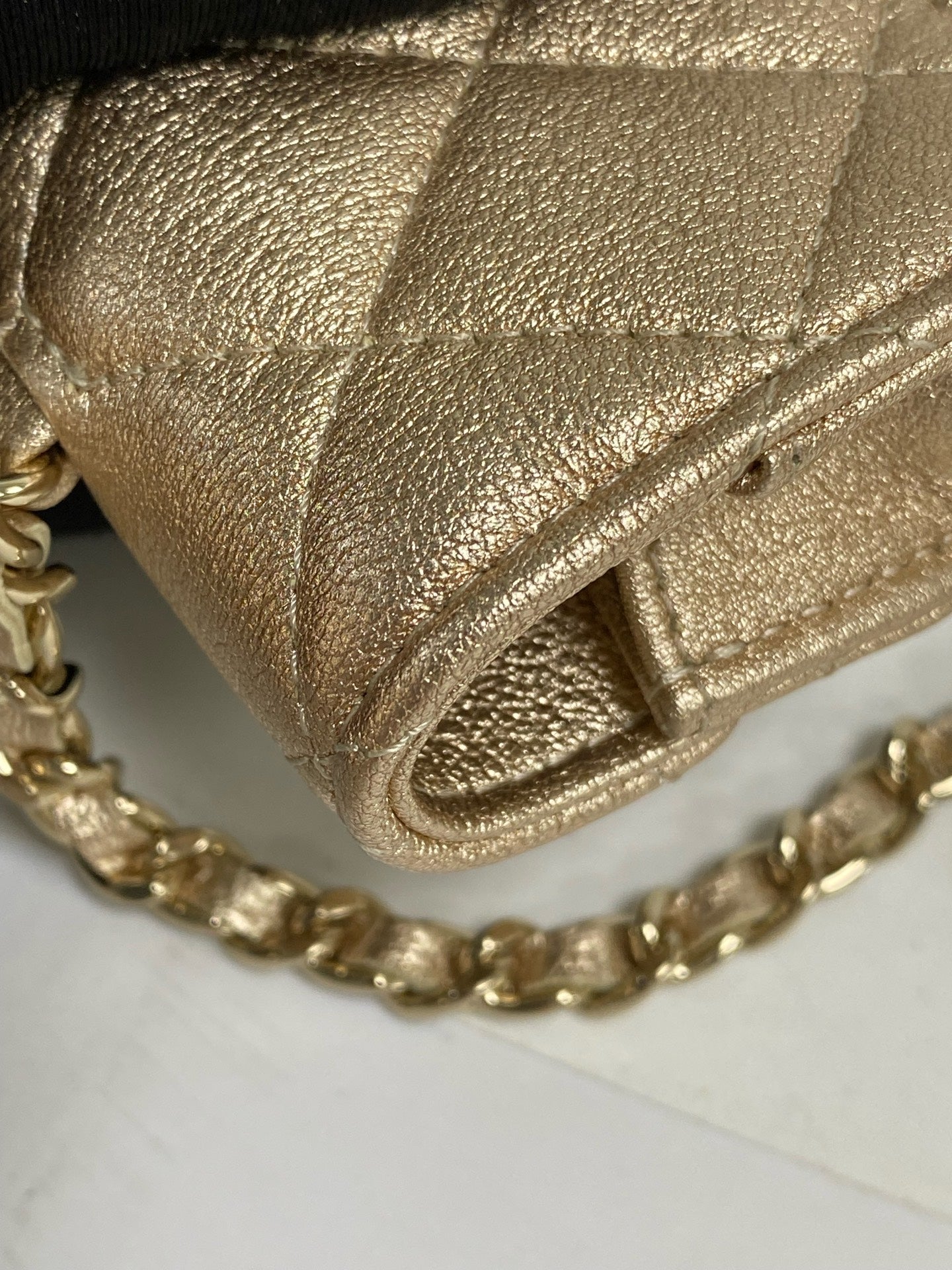 Chanel Metal Gold