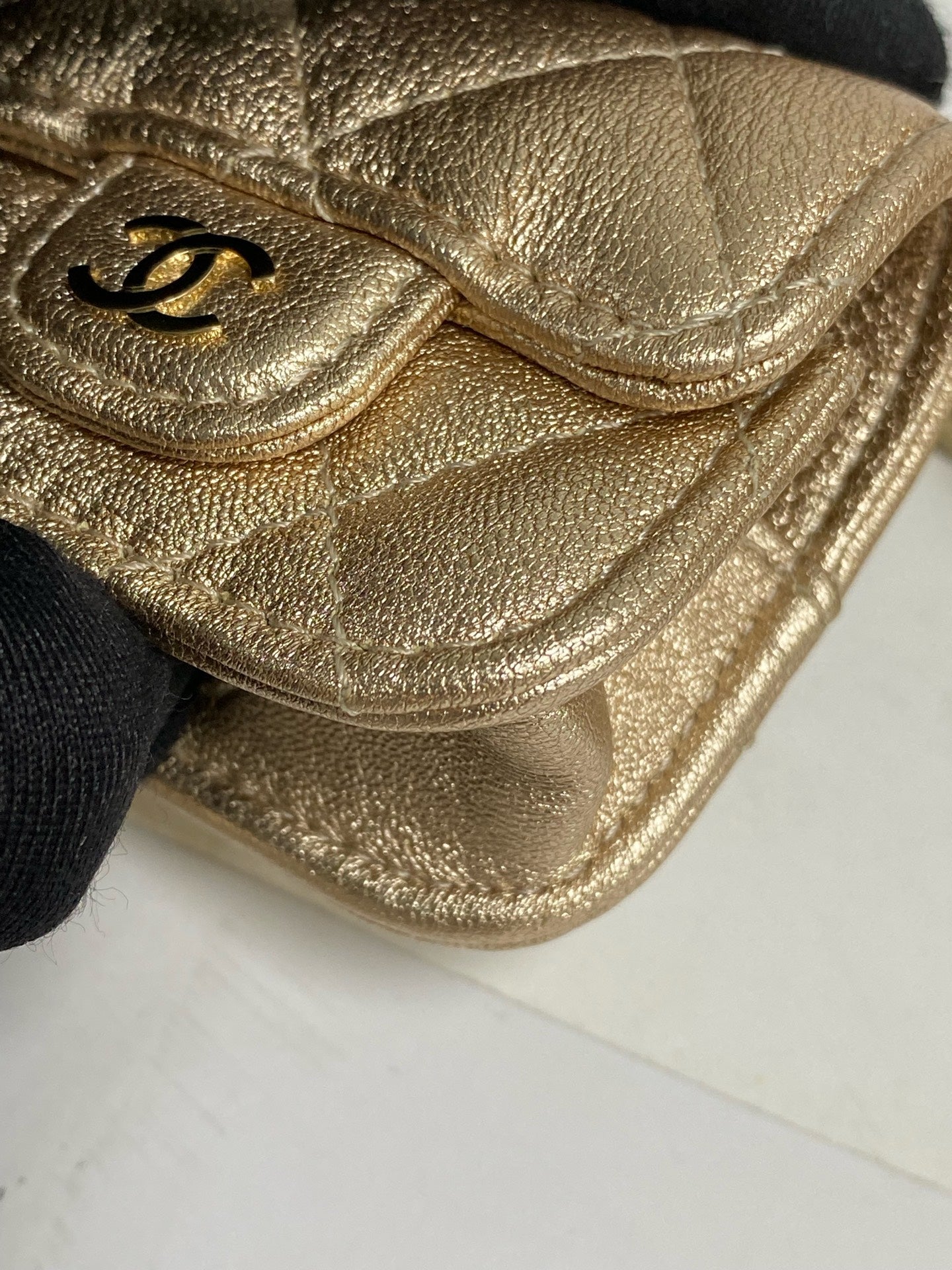 Chanel Metal Gold