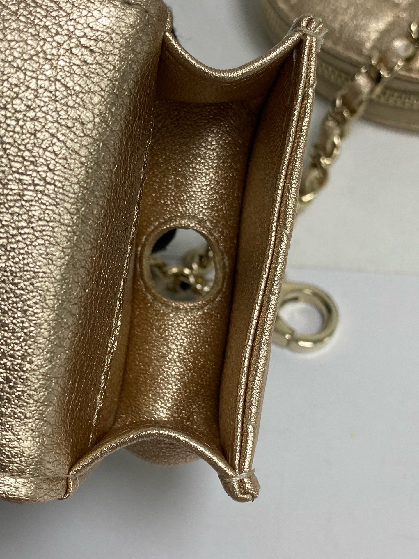 Chanel Metal Gold