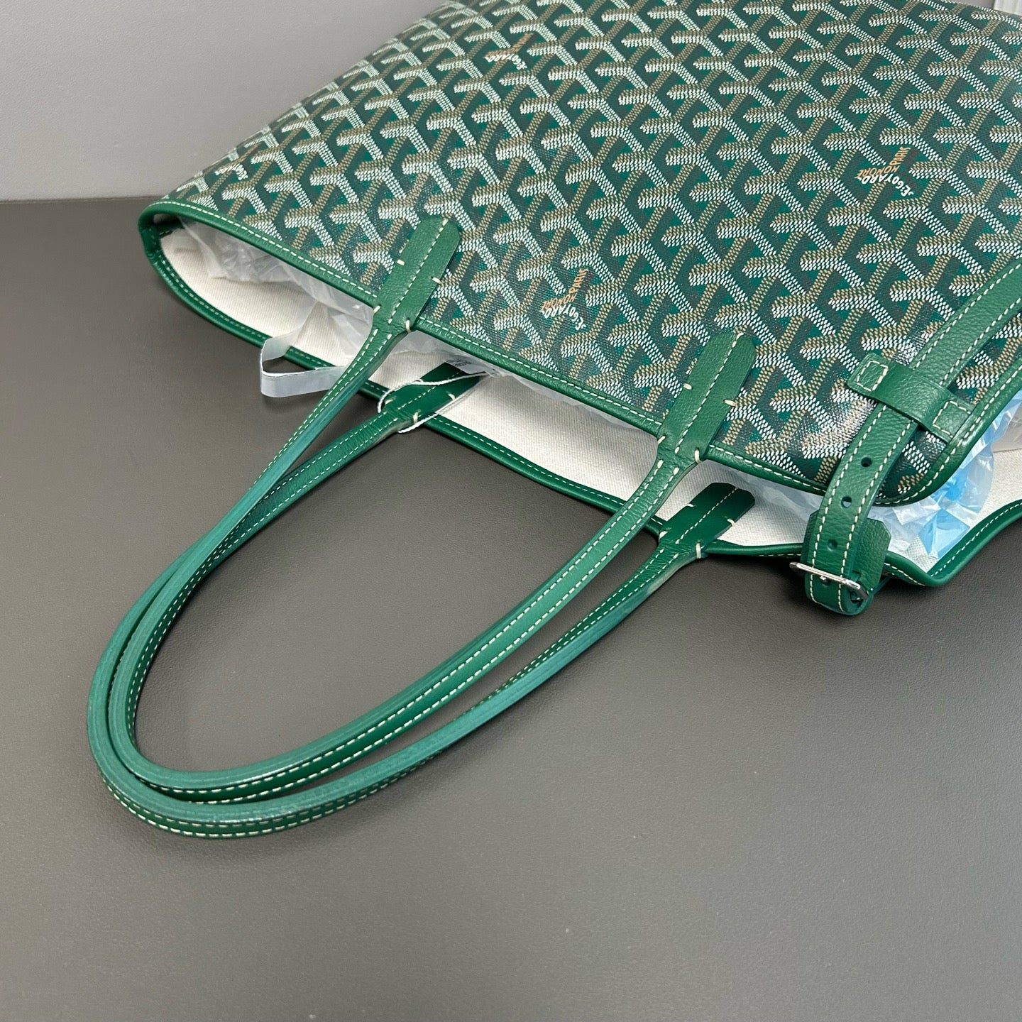 Goyard Green