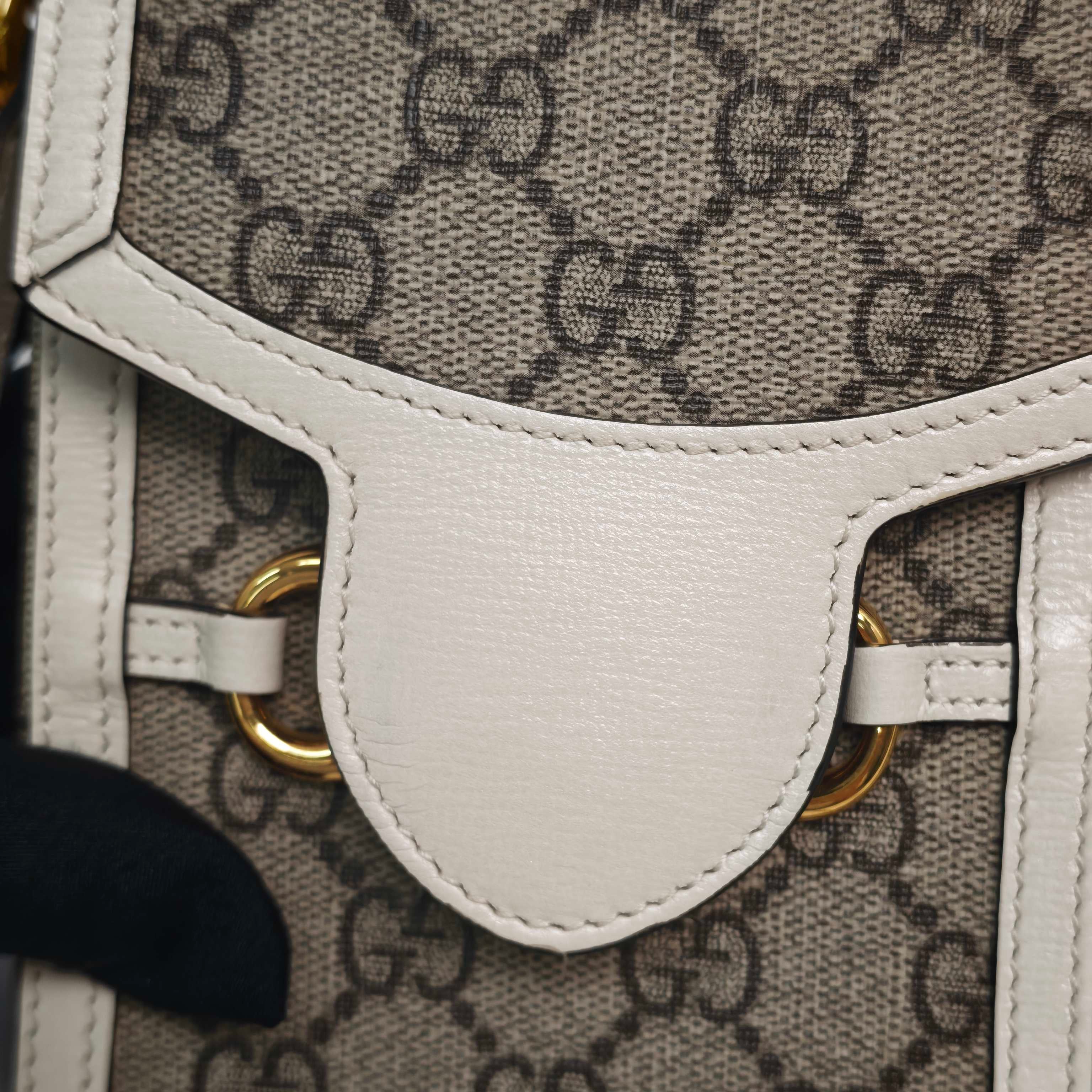 Gucci White 625615-92TCG-9761