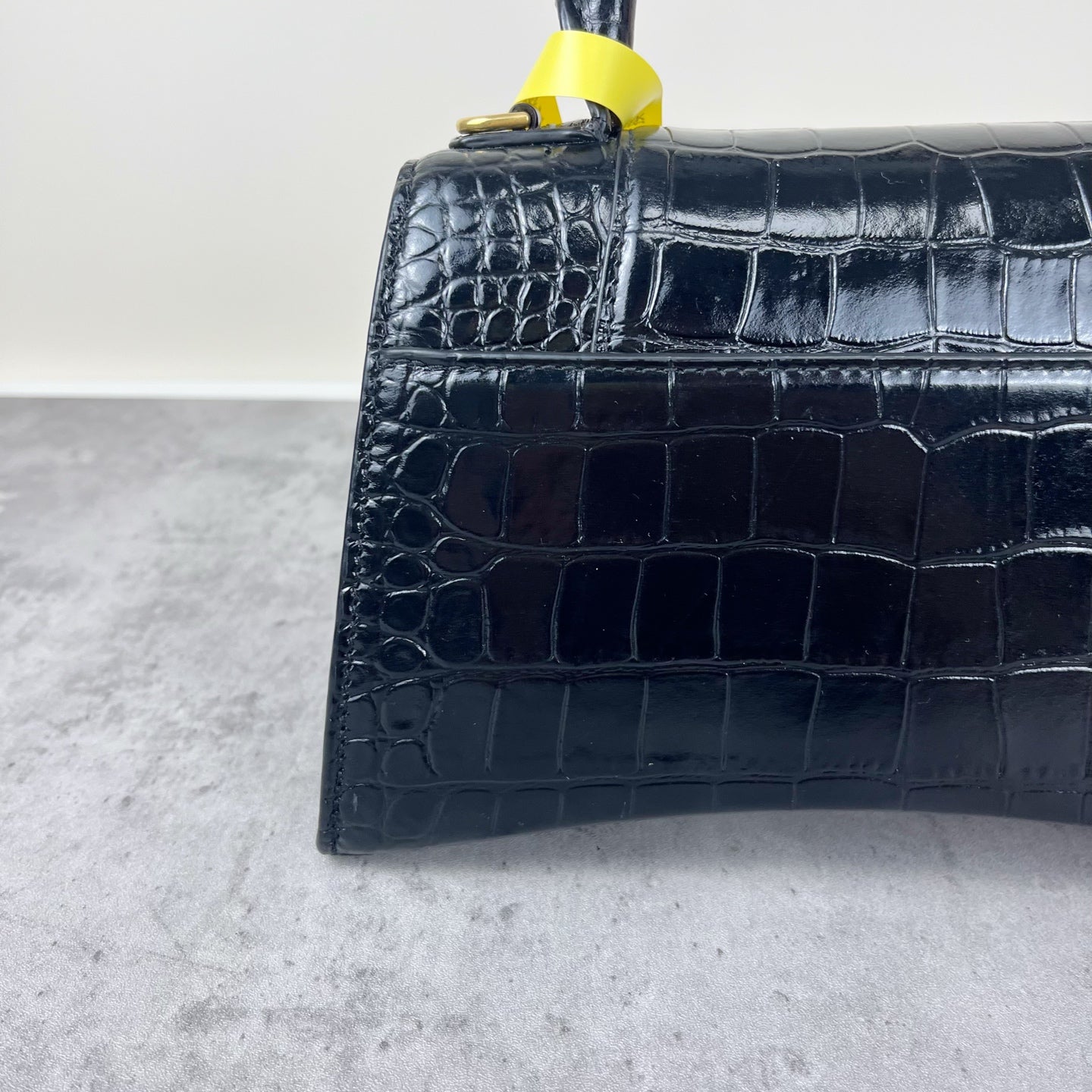 Balenciaga HOURGLASS 5935461LRGM1000