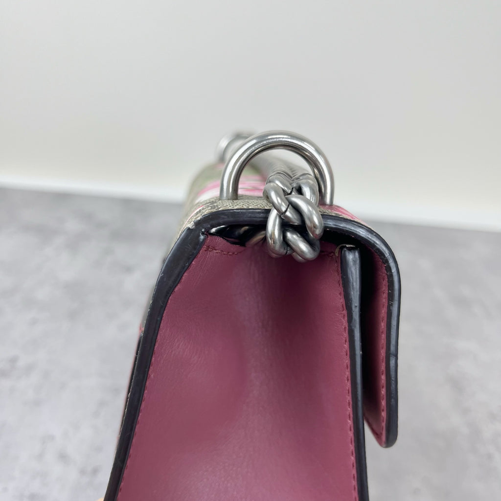 Gucci Red 409487-KU21N-8693