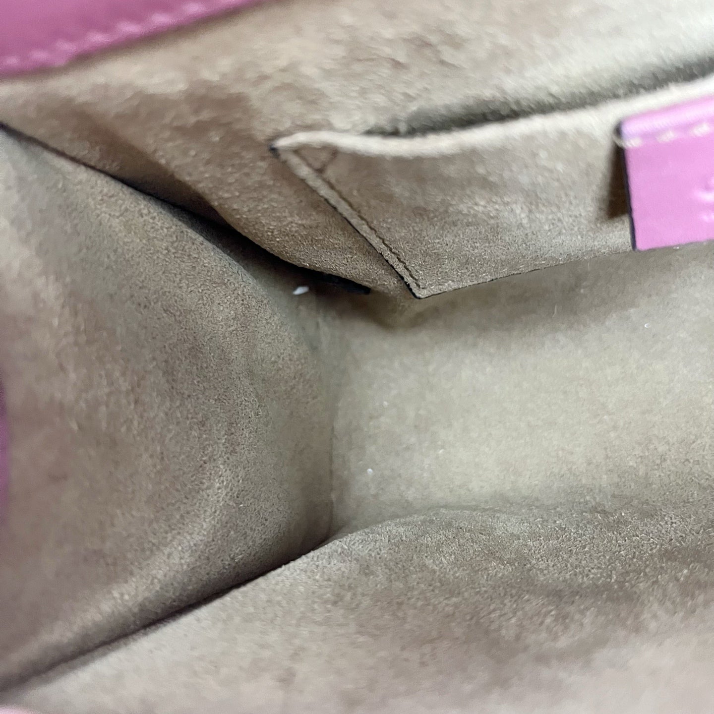 Gucci Red 409487-KU21N-8693