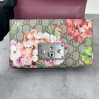 Gucci Red 409487-KU21N-8693