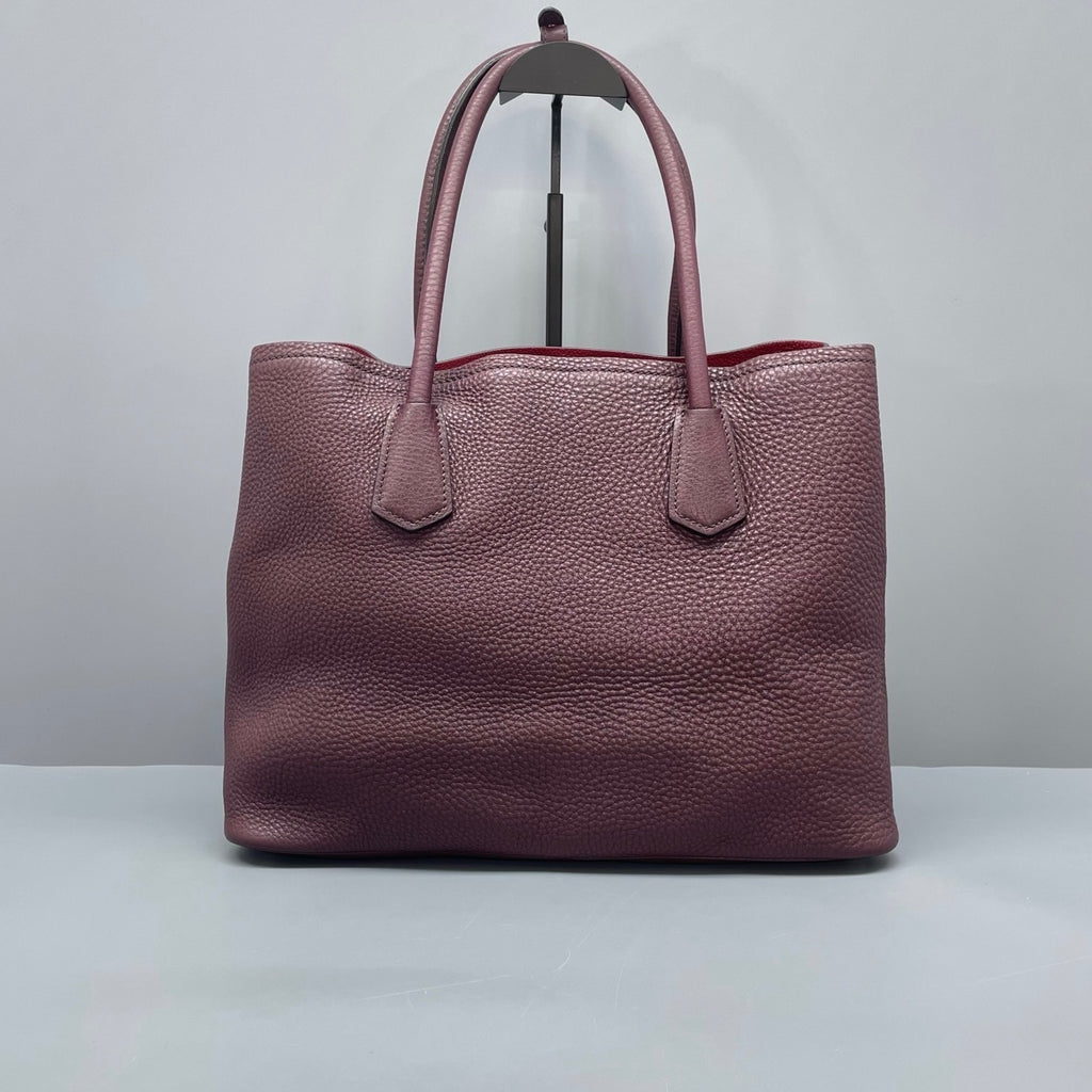 Prada Red