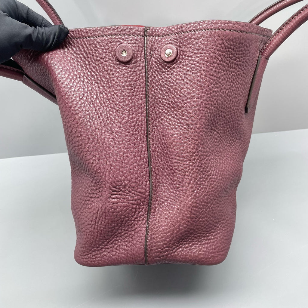 Prada Red