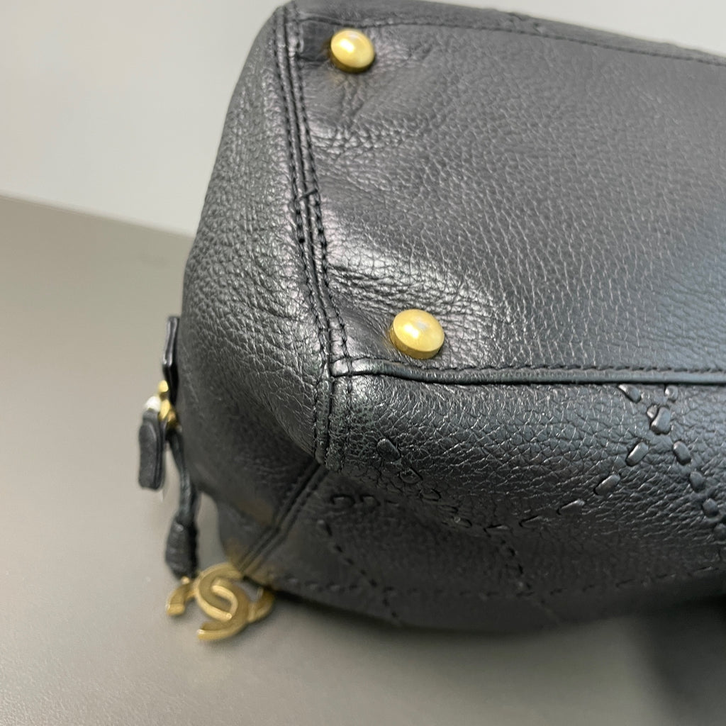 Chanel Black