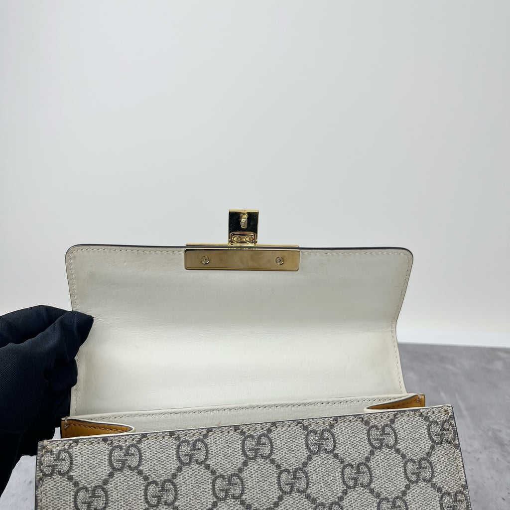 Gucci Yellow 409487KLQJG9763