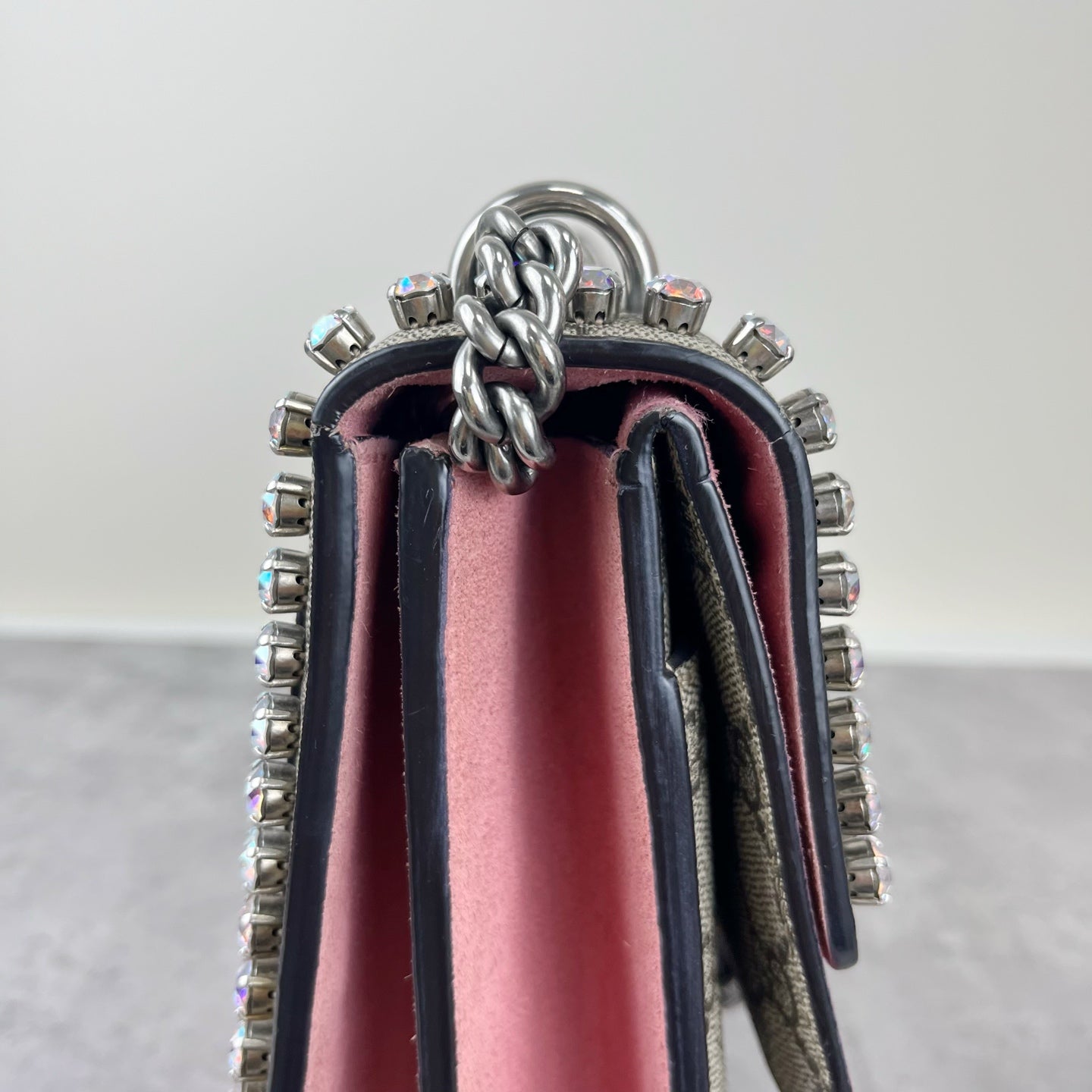 Gucci Pink 4002499F2FN8357