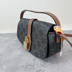 Celine CONF.10I592DQ2.04LU