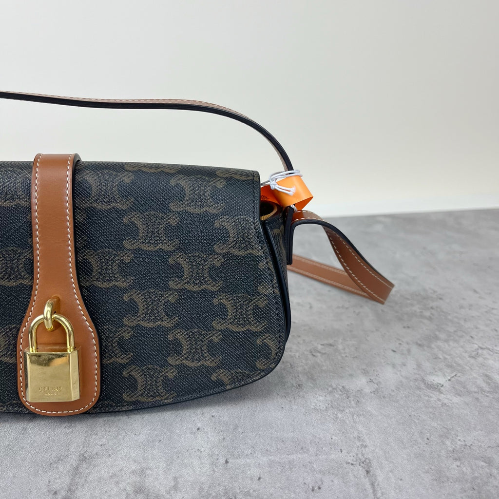 Celine CONF.10I592DQ2.04LU