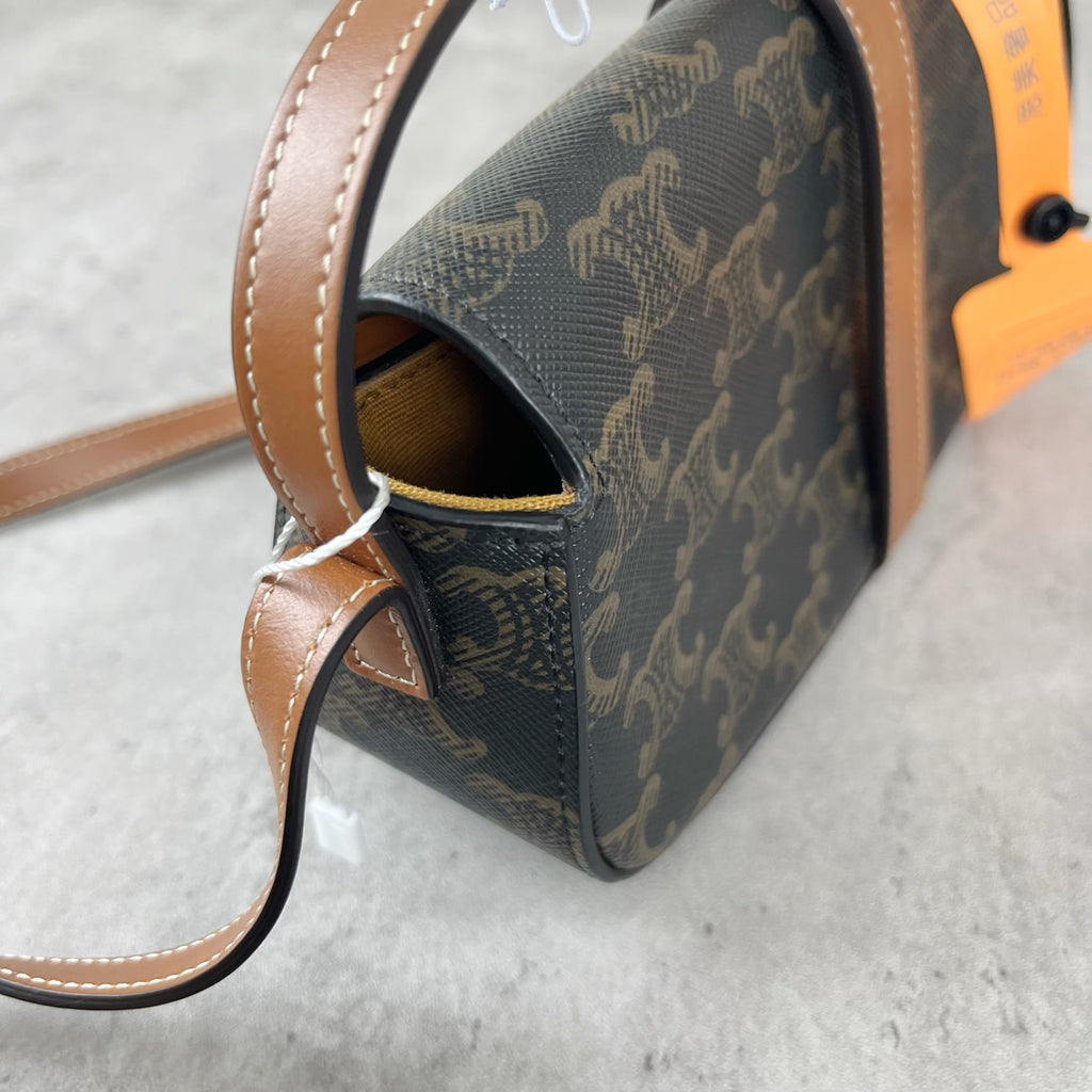 Celine CONF.10I592DQ2.04LU