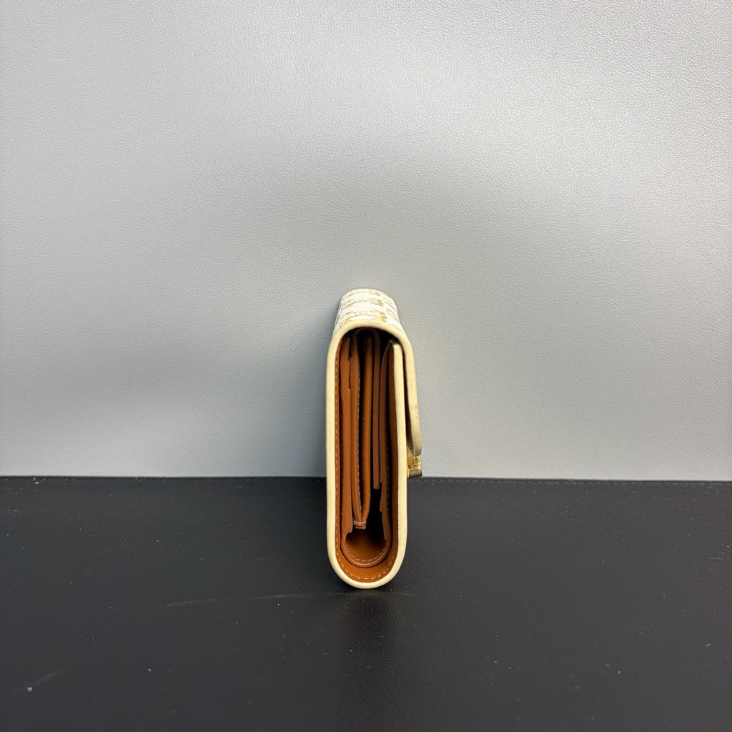 Celine Gold