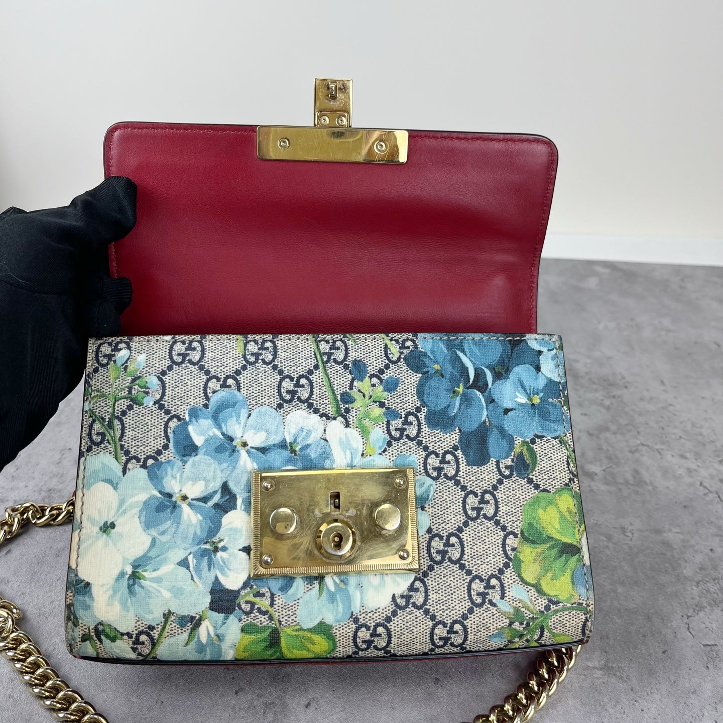 Gucci Blue 409487-KU2IG-8492