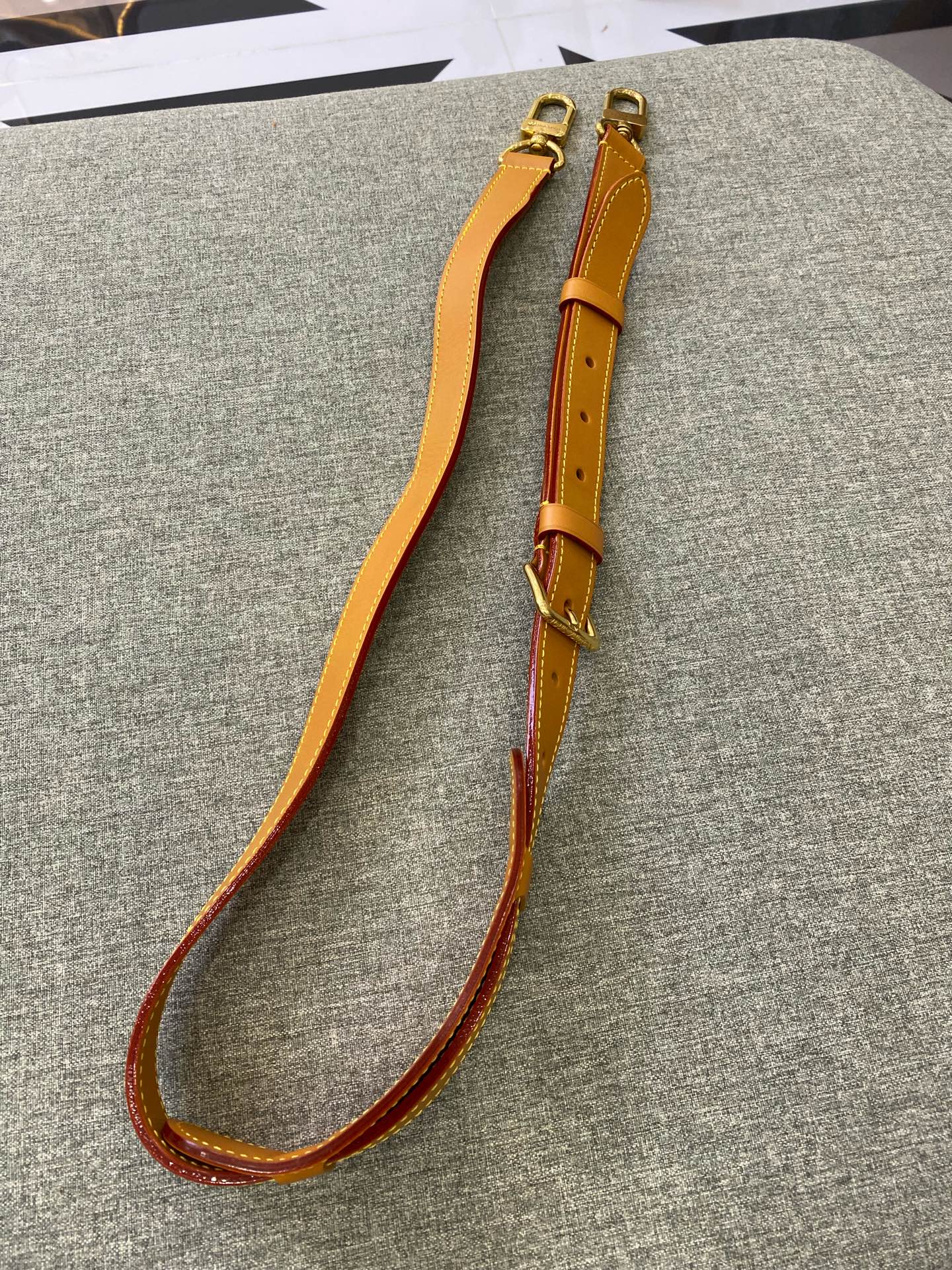 Louis Vuitton Messenger Bag
