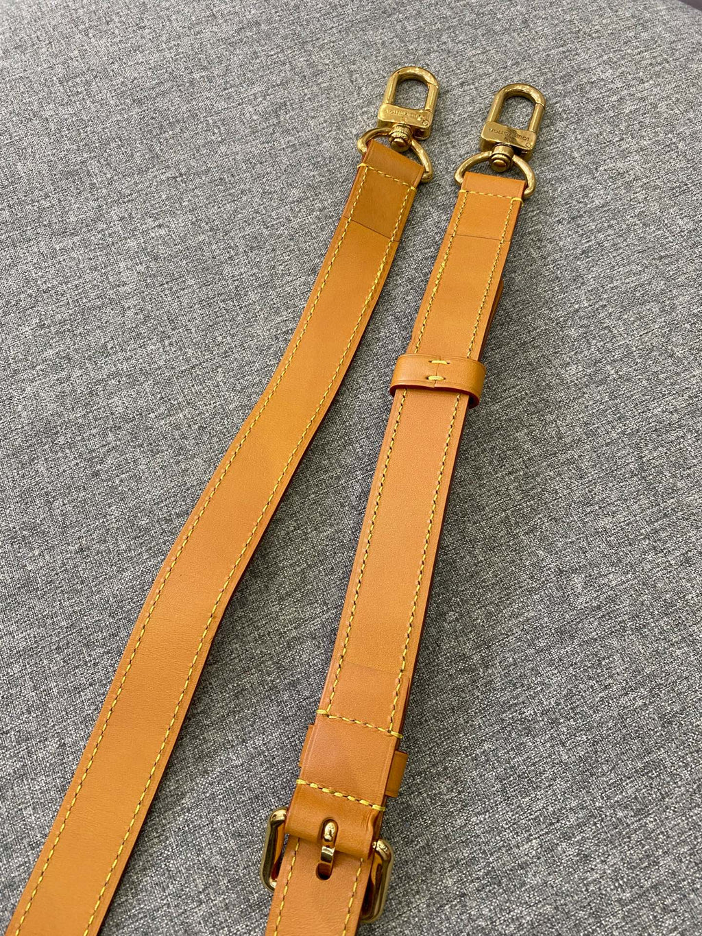Louis Vuitton Messenger Bag