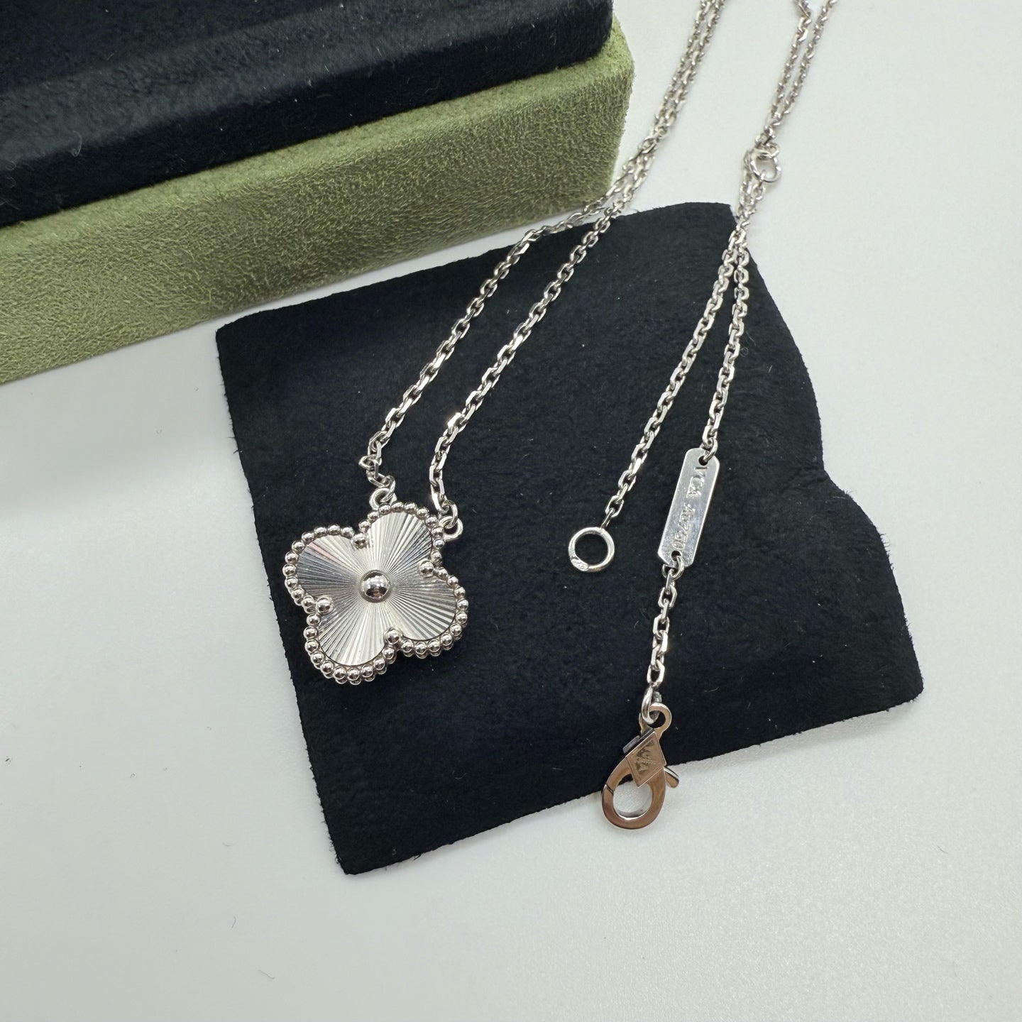 Van Cleef & Arpels Necklace