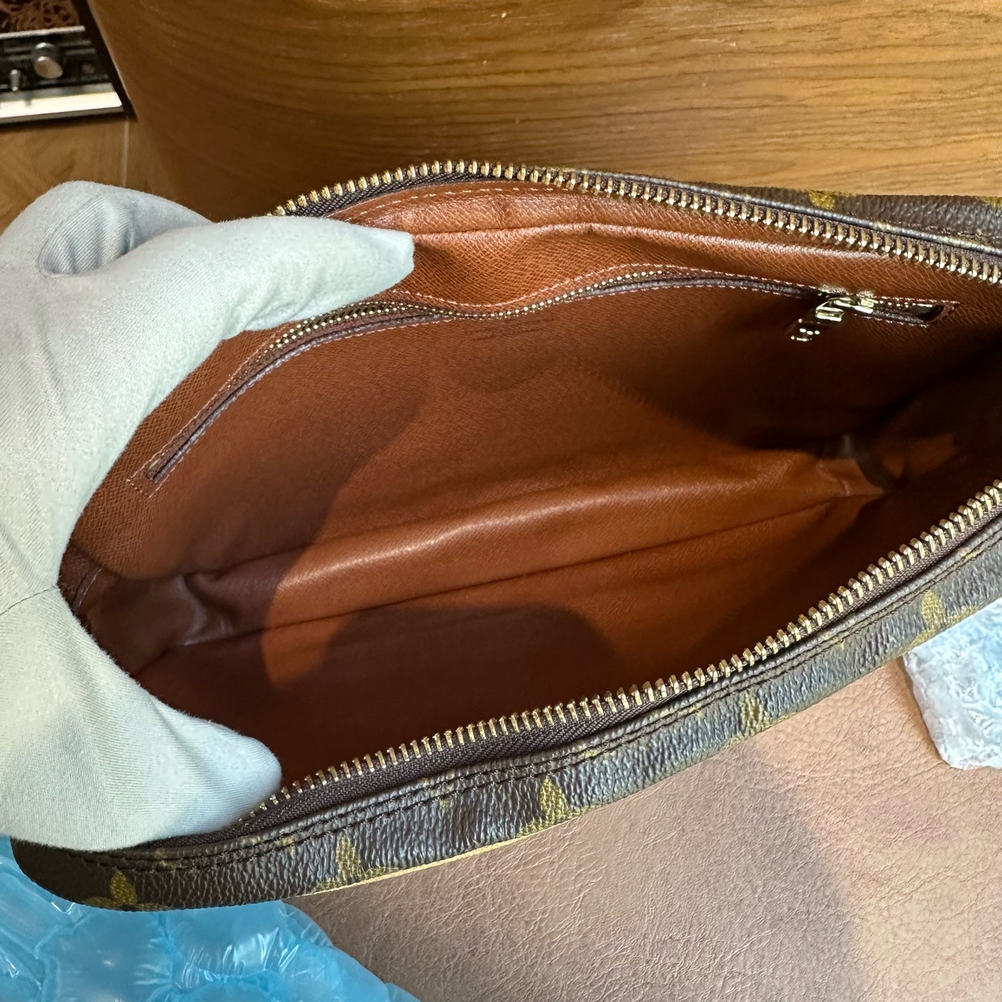Louis Vuitton Clutch