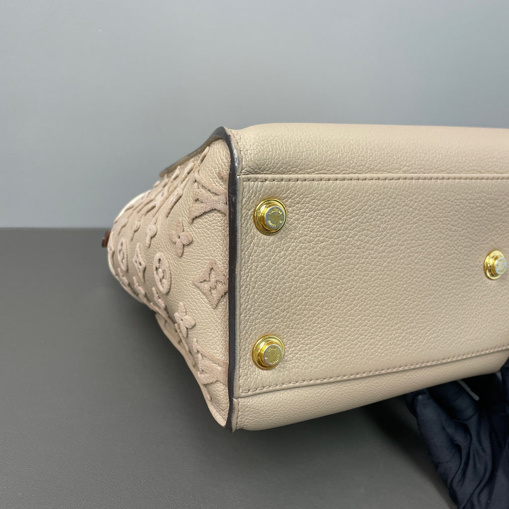 Louis Vuitton Tote