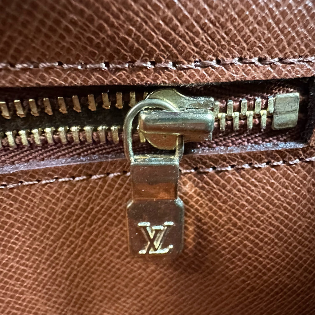 Louis Vuitton Clutch