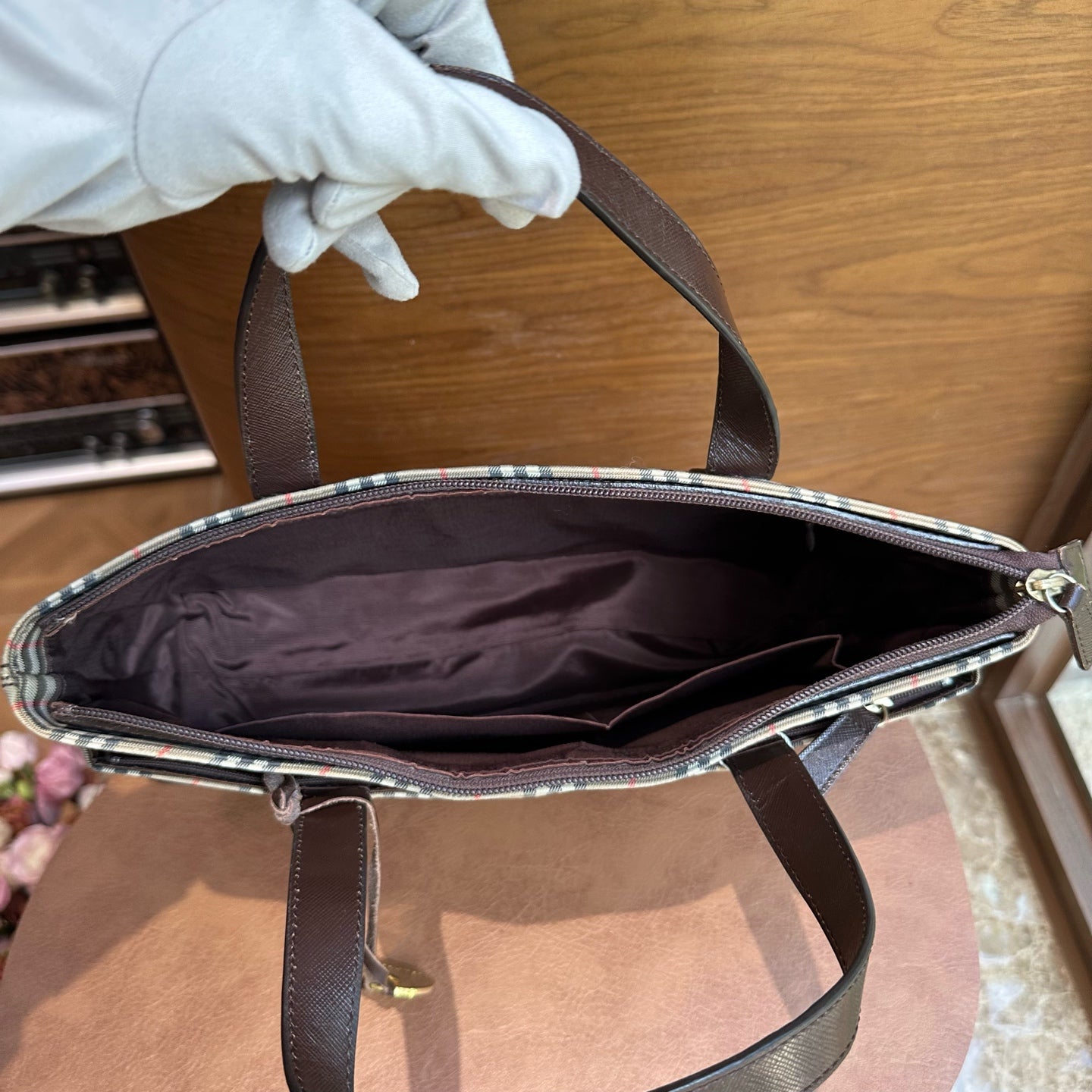 Burberry Leather Brown 37992271