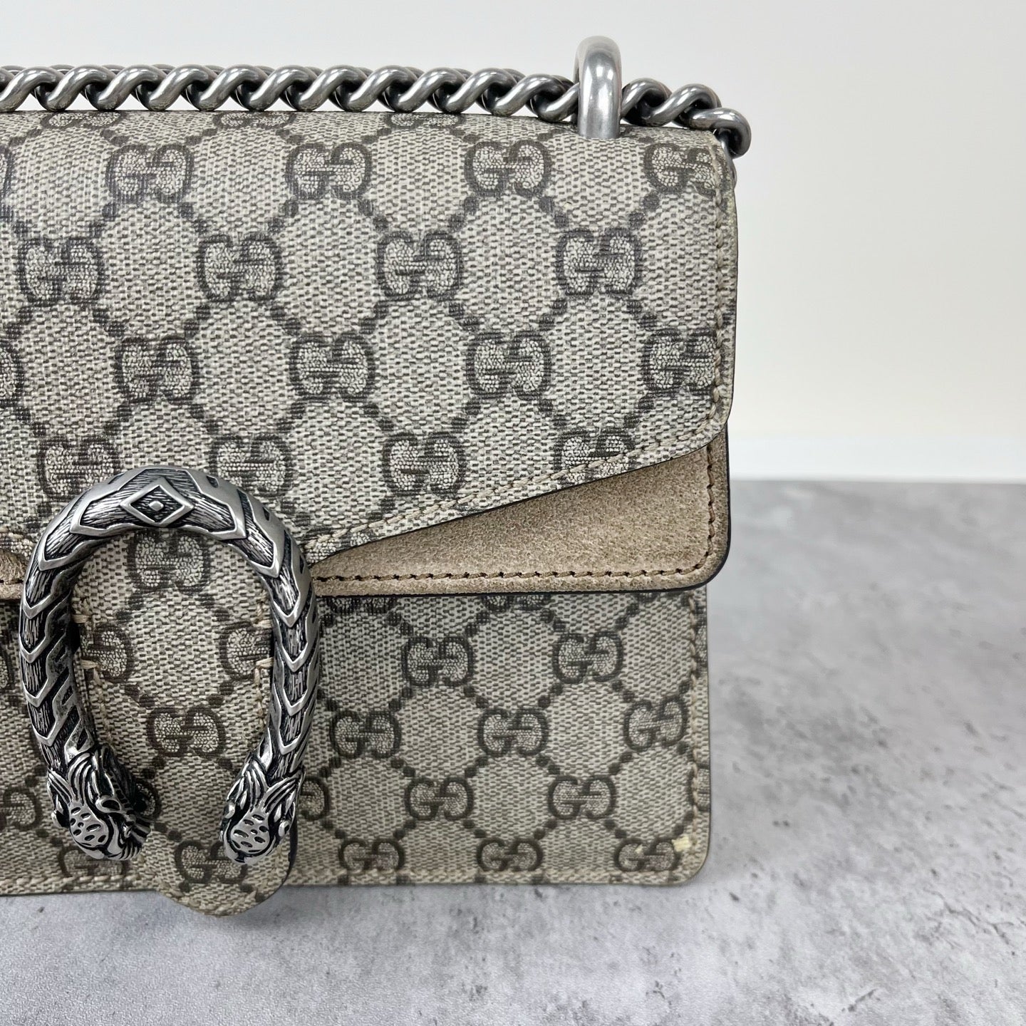 Gucci Dionysus Collection 421970 KHNRN 8642