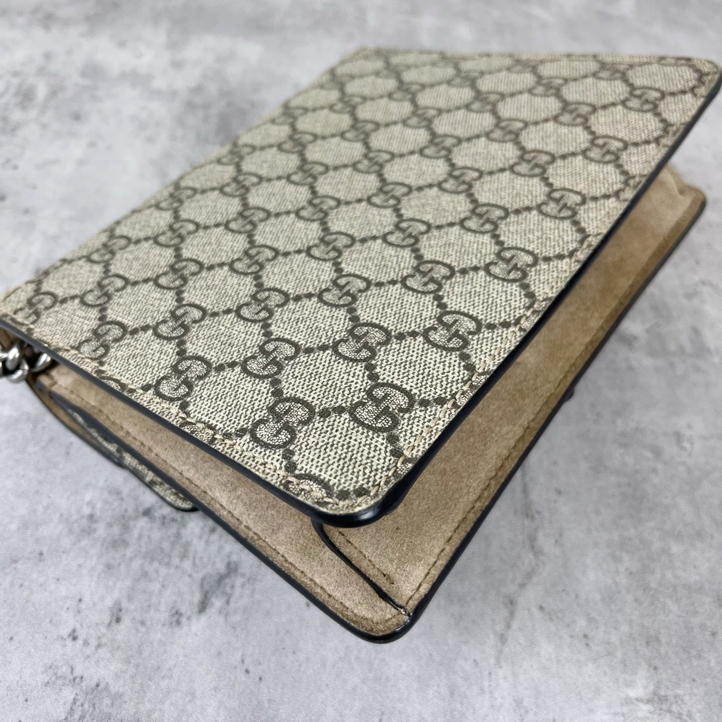 Gucci Dionysus Collection 421970 KHNRN 8642