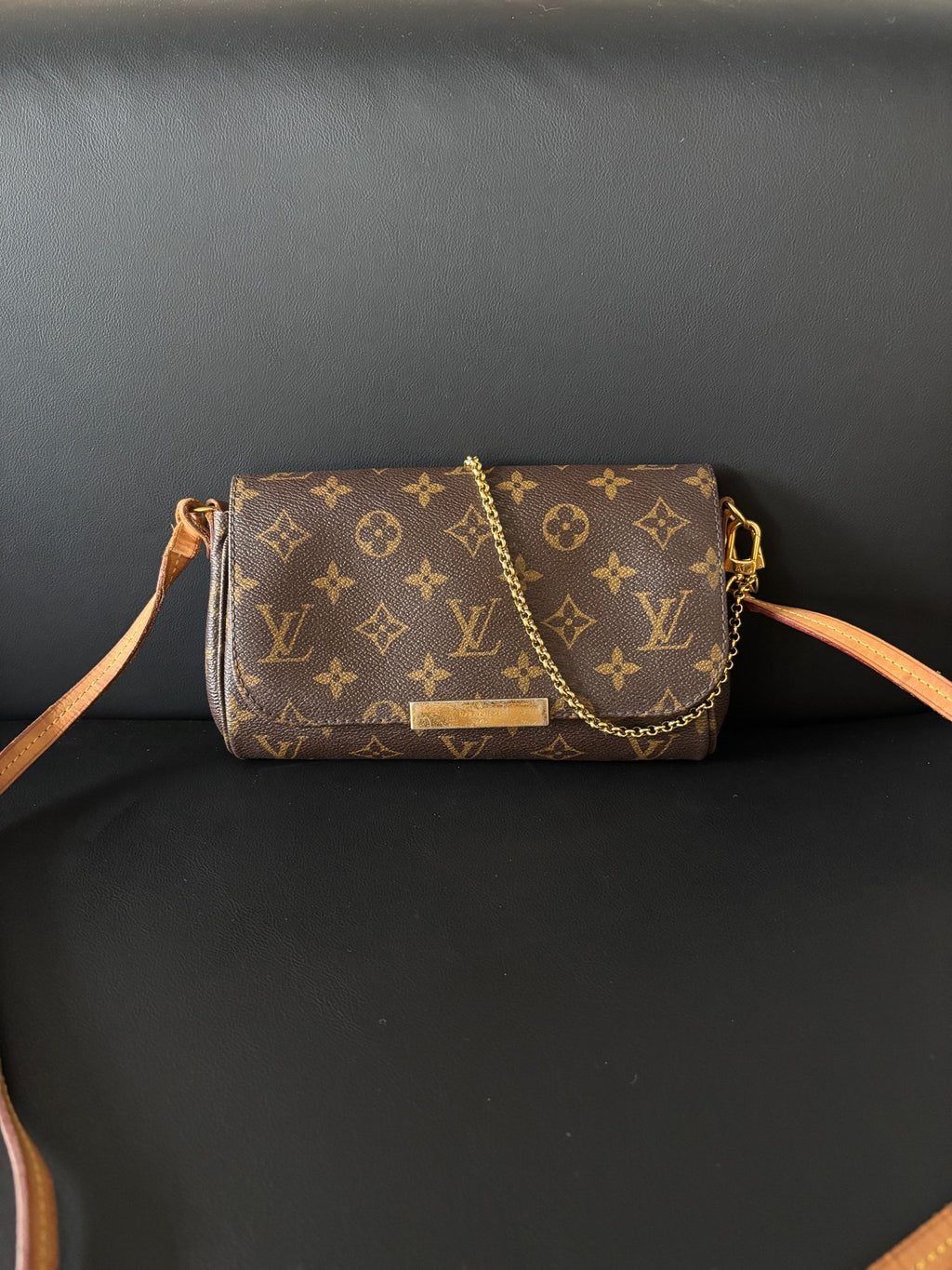 Louis Vuitton Crossbody