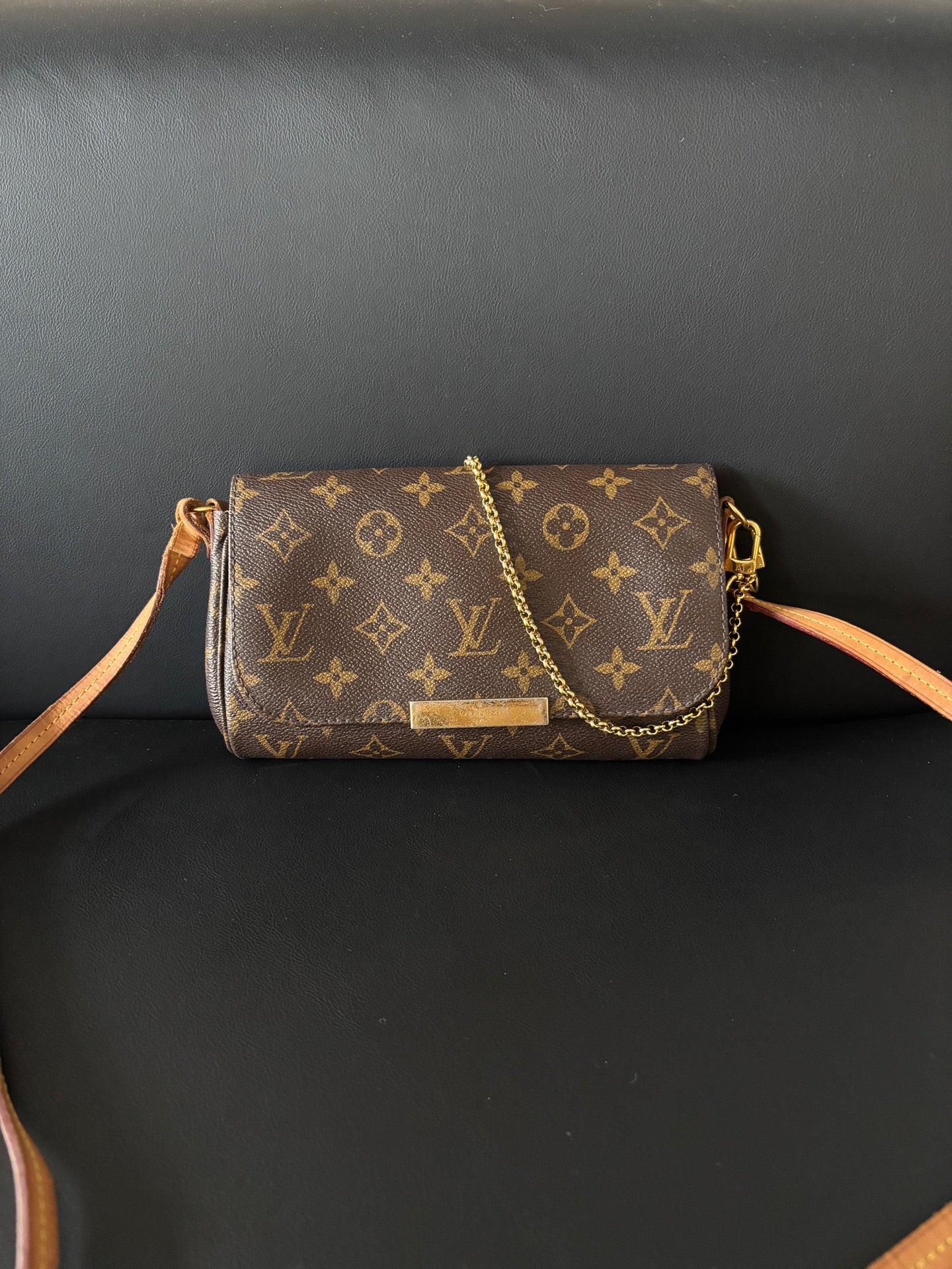 Louis Vuitton Crossbody