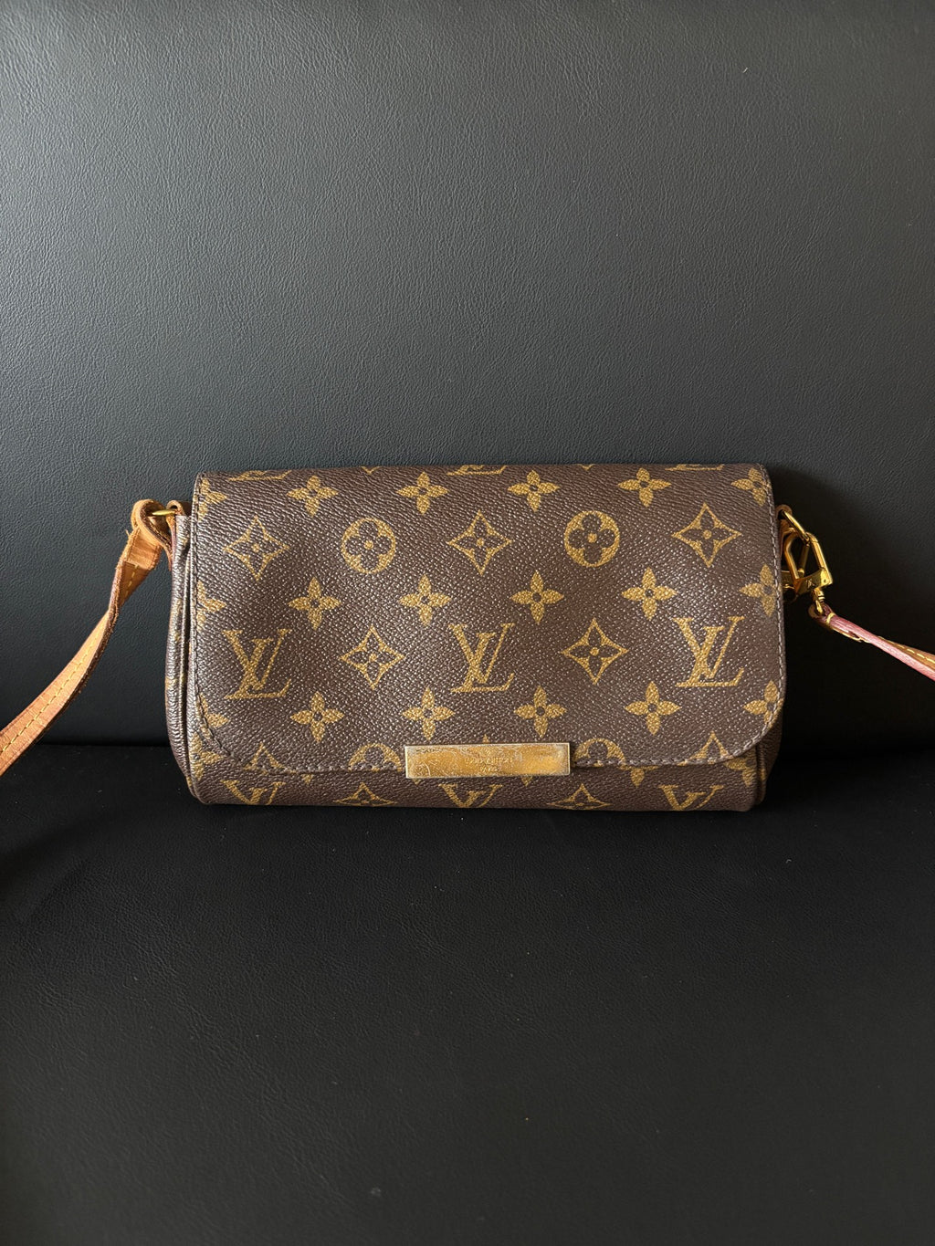 Louis Vuitton Crossbody